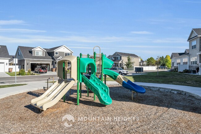 Building Photo - 607 Sawback Ln