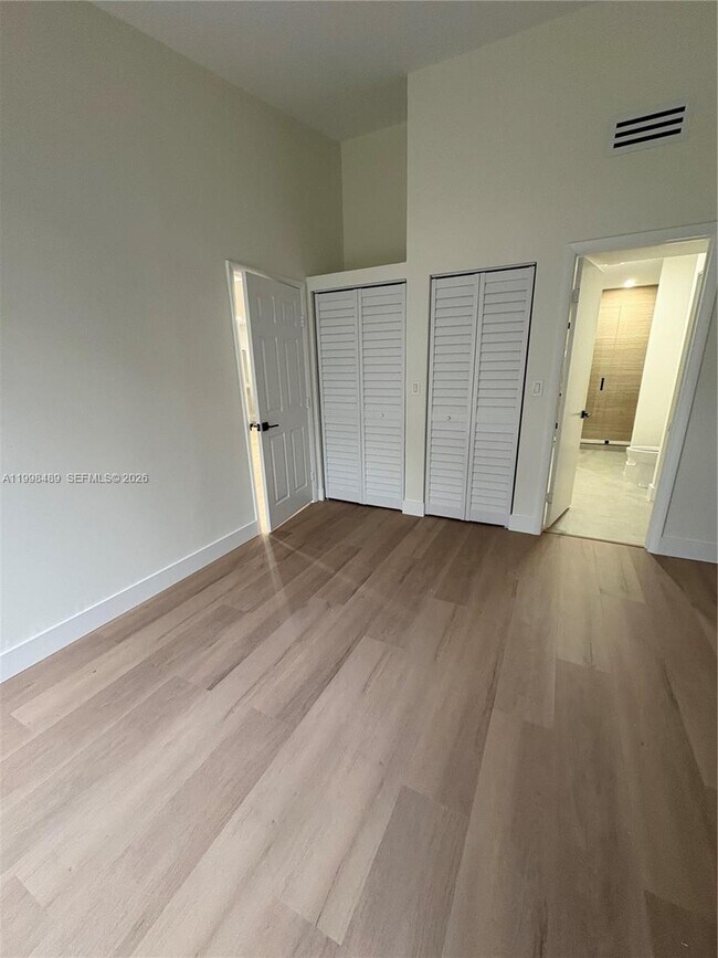 Building Photo - 9881 NW 52nd Terrace