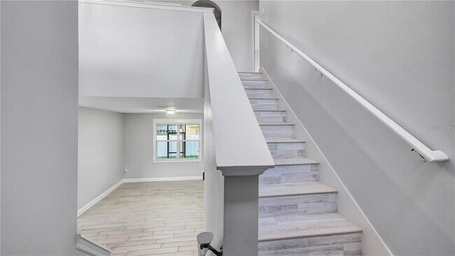 Building Photo - 3833 Siskin Dr