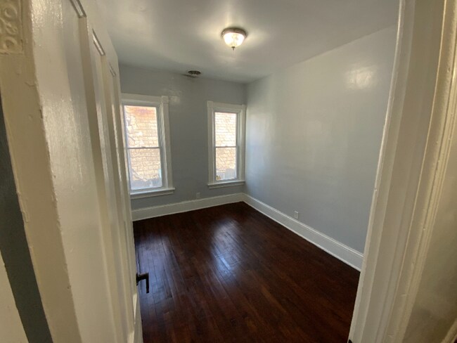 Building Photo - 263 Division St