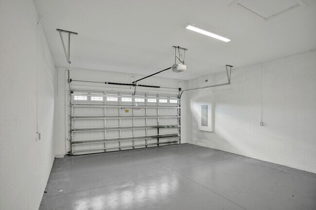 Building Photo - New House for Rent