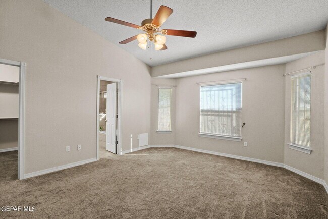 Building Photo - 3148 Sunny Prairie Dr