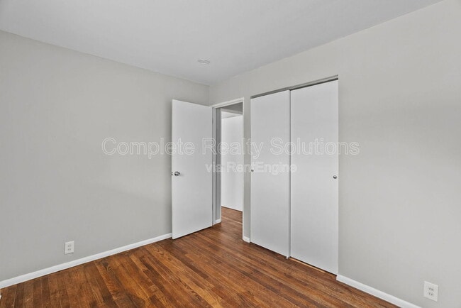 Building Photo - 10344 Viscount Dr