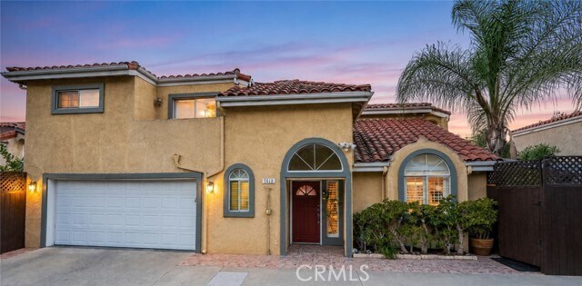 Building Photo - 3863 Cazador St