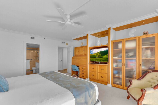 Building Photo - 4000 N Ocean Dr