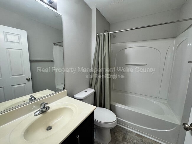 Building Photo - 1221 Canyon Rock Court