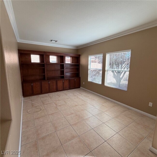 Building Photo - 10248 Santo Nina Ct