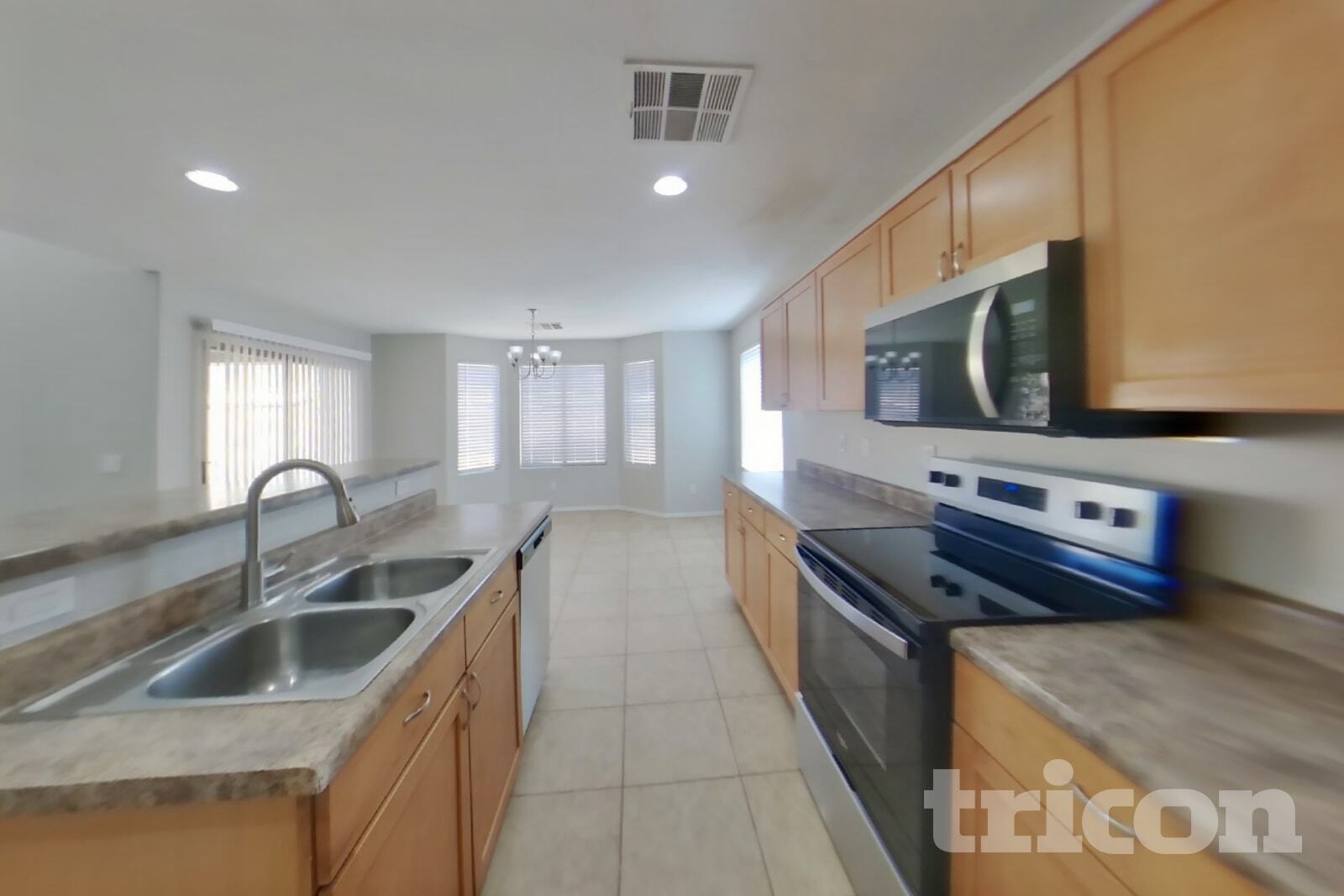 Building Photo - 3868 W Goldmine Mountain Dr