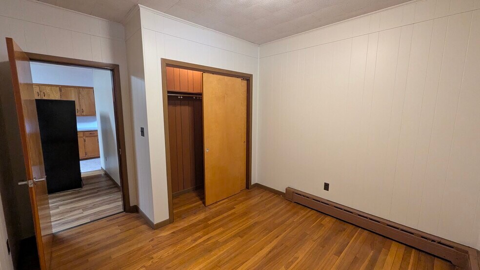 Building Photo - 17 McFarland St
