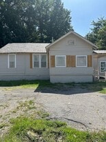 Building Photo - 3120 N Watkins St