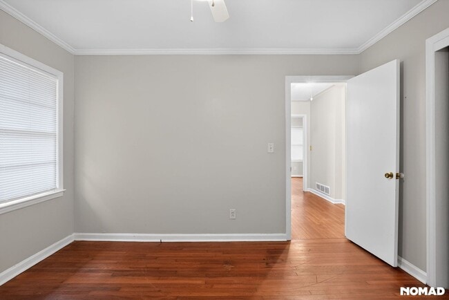 Building Photo - 2644 Pineland Ave