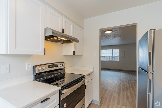 3BR, 1.5BA - 1246SF - Bloc at 26th