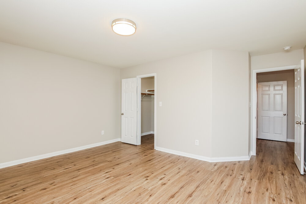 Building Photo - 420 Sapphire Ln