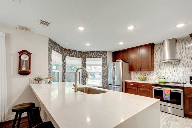 Building Photo - 12965 Kingsbridge Ln