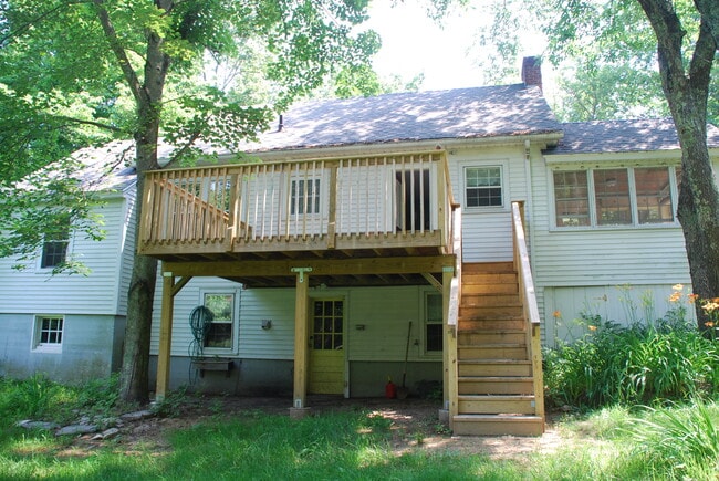 Building Photo - 743 Storrs Rd