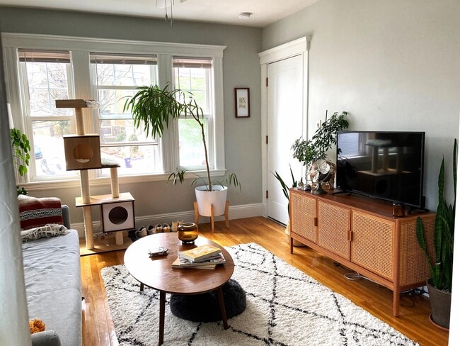 Building Photo - 50 Boylston St