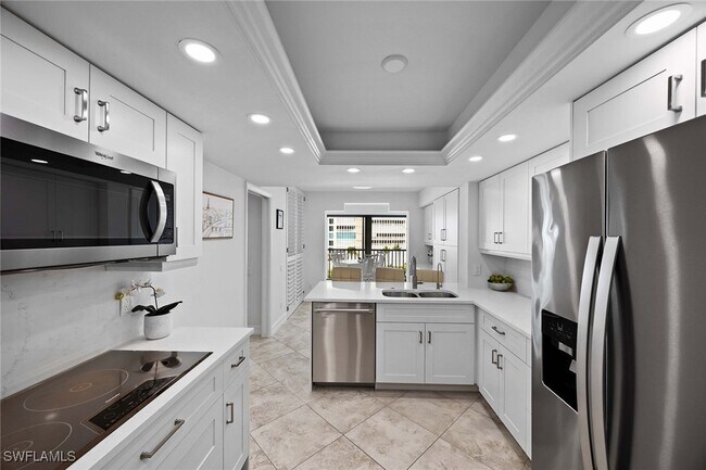 Building Photo - 4401 Gulf Shore Blvd N