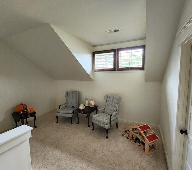 Building Photo - 4174 Old Light Cir