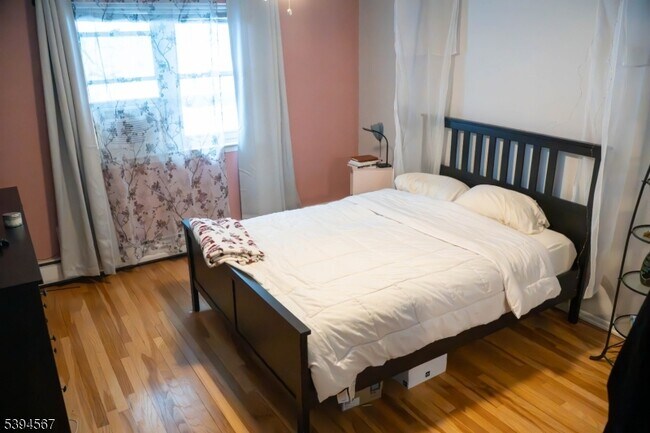 Building Photo - 37 Espy Rd