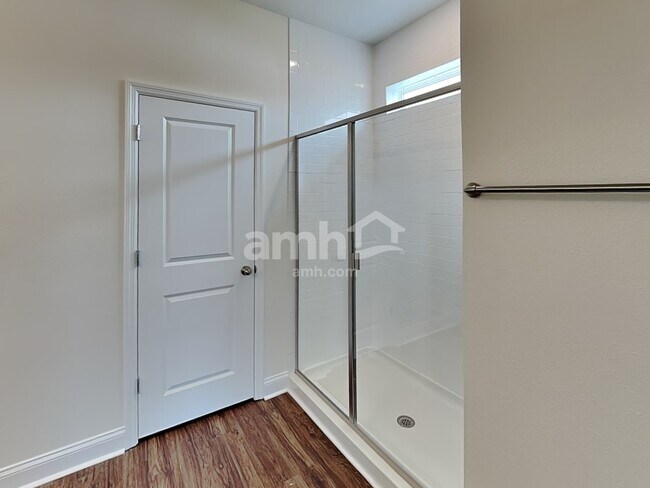 Building Photo - 1038 Summer Stone Lp
