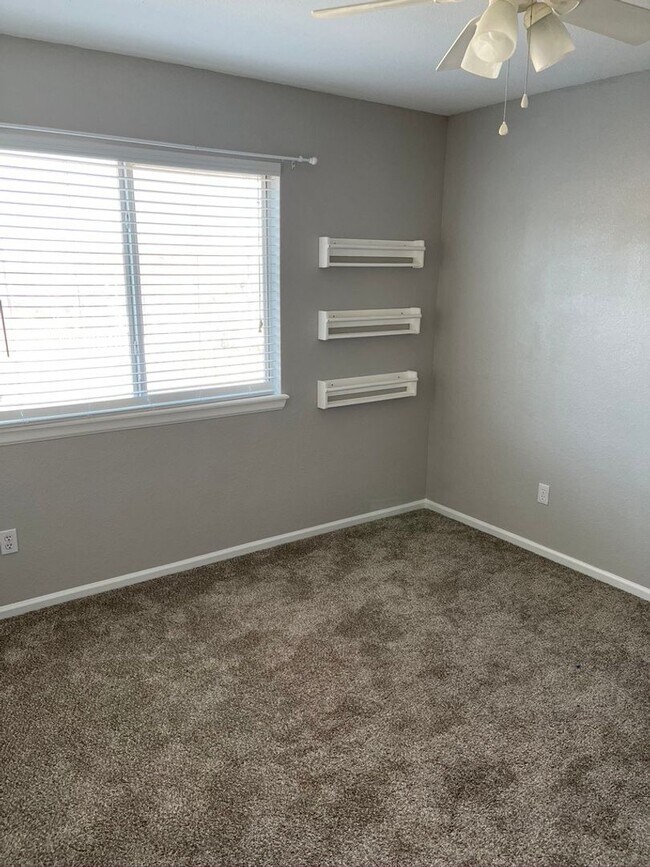 Building Photo - 5675 S Jebel Way