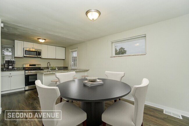 Building Photo - 8075 Chaske St