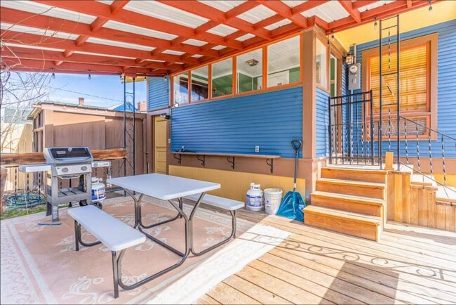 Building Photo - Beautiful 4 Bedroom Rental in Prime East Kalispell Location