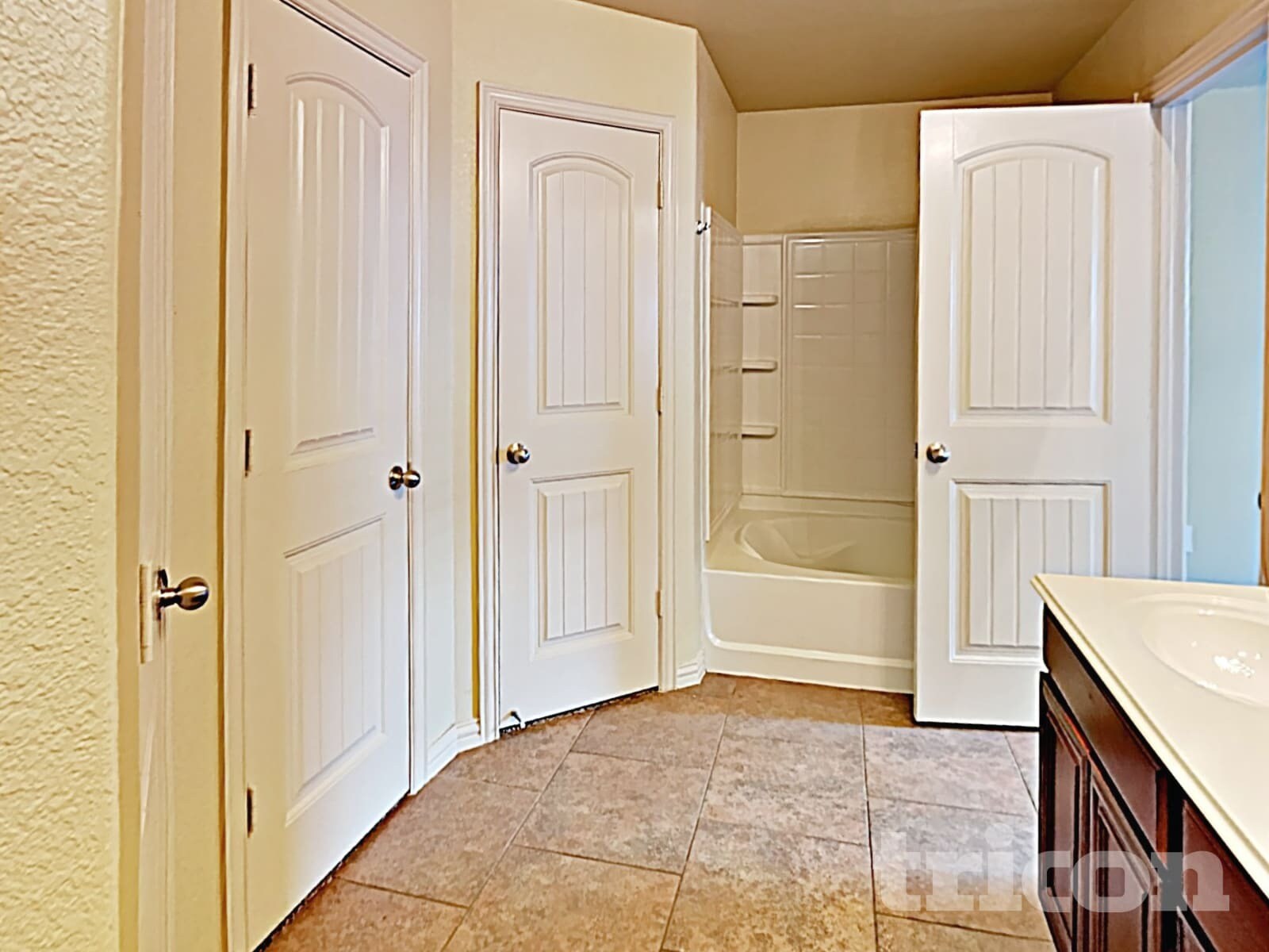 Building Photo - 12216 Hunters Crossing Ln