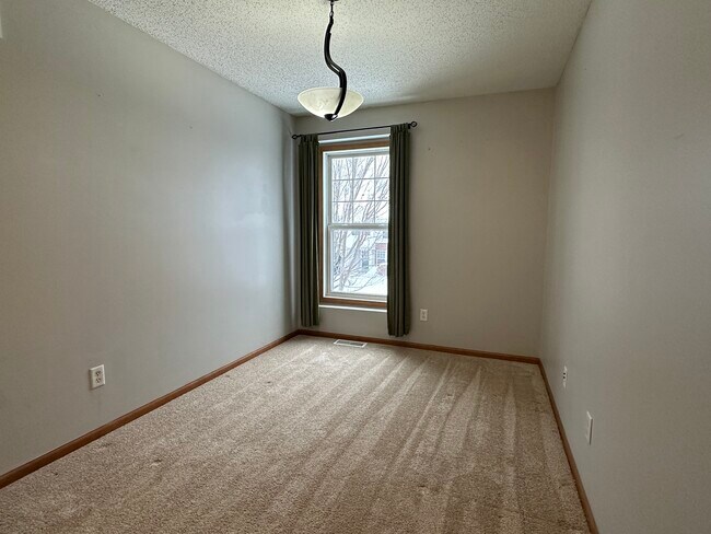 Building Photo - 4880 149th St N