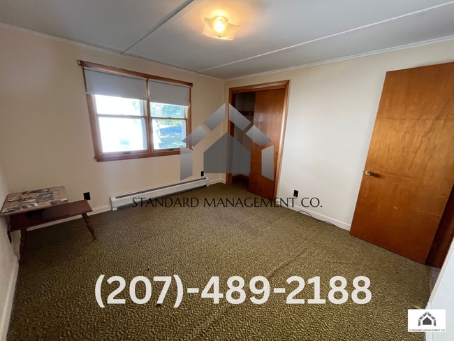 Building Photo - Four Bedroom Single Family House for Rent on Madison St, North Anson