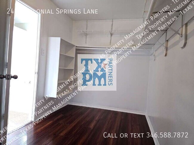 Building Photo - 2427 Colonial Springs Ln