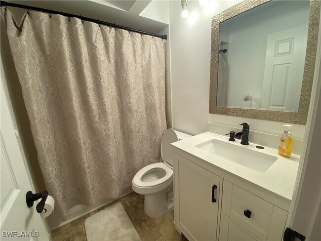 Building Photo - 14805 Crooked Pond Ct