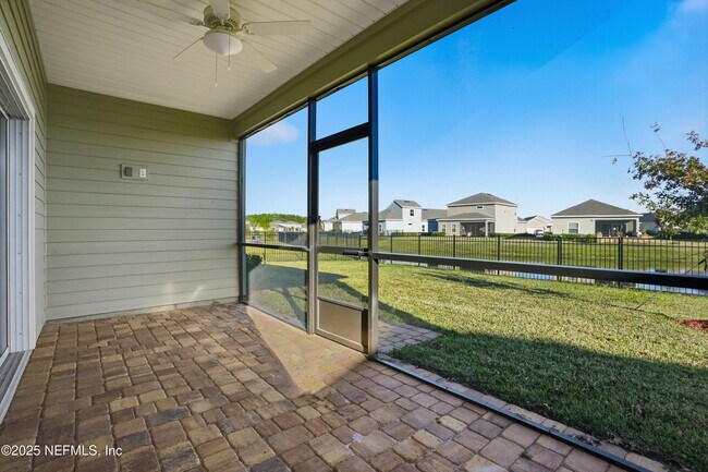 Building Photo - 1762 Amberly Dr