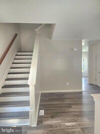 Building Photo - 1636 Renaissance Dr