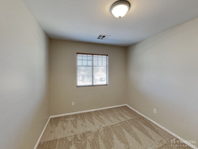 Building Photo - 7351 W Alicia Dr