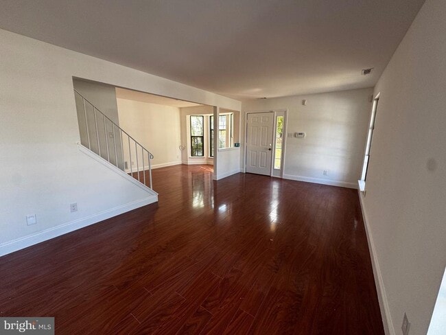 Building Photo - 632 Foxton Ct