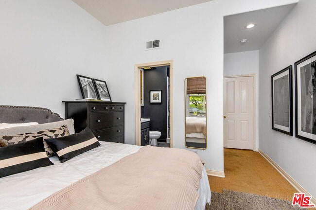 Building Photo - 3470 Consuelo Dr
