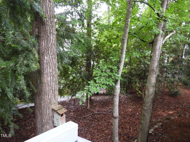 Building Photo - 531 Weathersfield