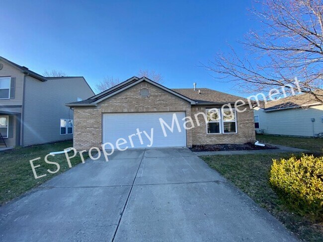 Building Photo - Stunning 3 Bedroom 2 Bath Home in Franklin Township!