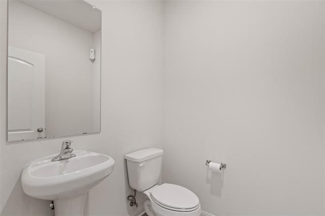 Building Photo - 3004 Cliffview Dr