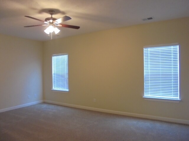 Building Photo - 1413 Napa Pt W