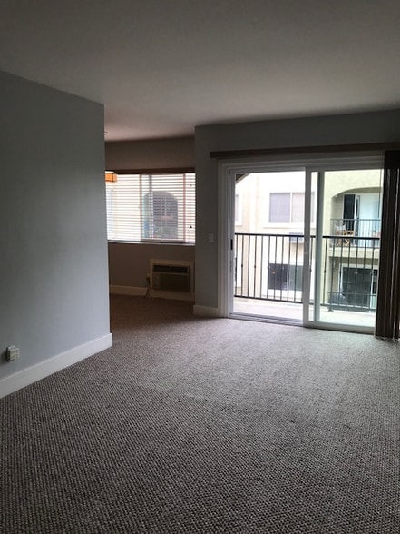 Building Photo - 836 W Pennsylvania Ave