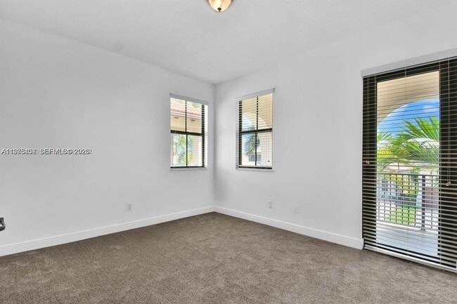 Building Photo - 8354 NW 39th Ct