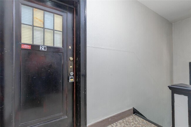 Building Photo - 7234 Amherst Ave