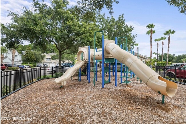 Building Photo - 7067 Deer Lodge Cir