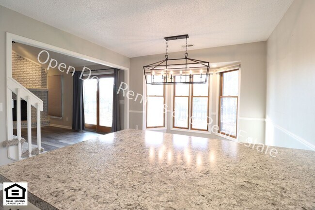 Building Photo - 4 bedroom home now available!