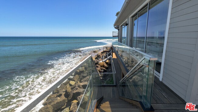 Building Photo - 26706 Latigo Shore Dr
