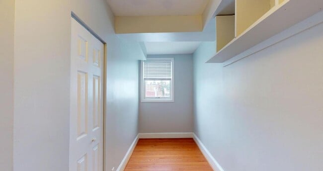 Building Photo - Extraordinary Columbia Heights Opportunity | Spacious 5BR + 2 Den Home with Off-Street Parking