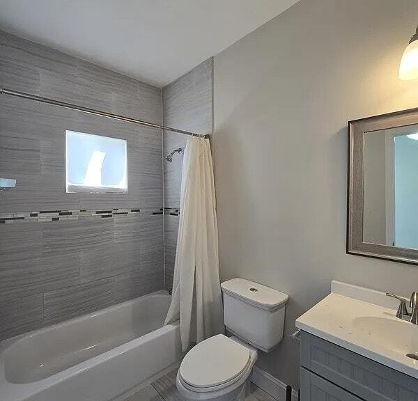 Building Photo - 841 North Ave NW