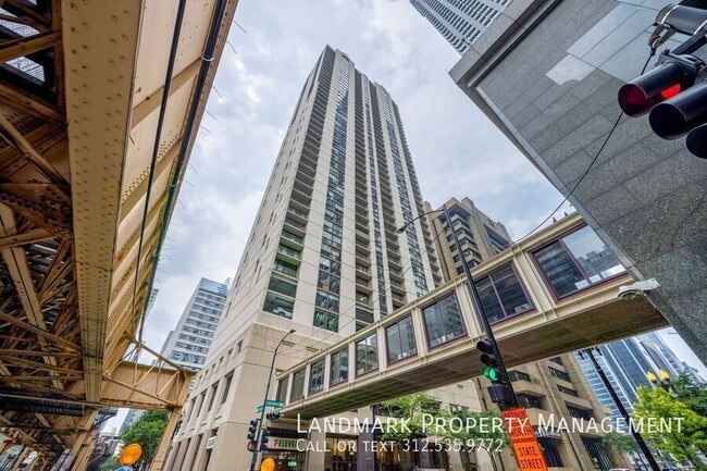 Building Photo - 200 N Dearborn St